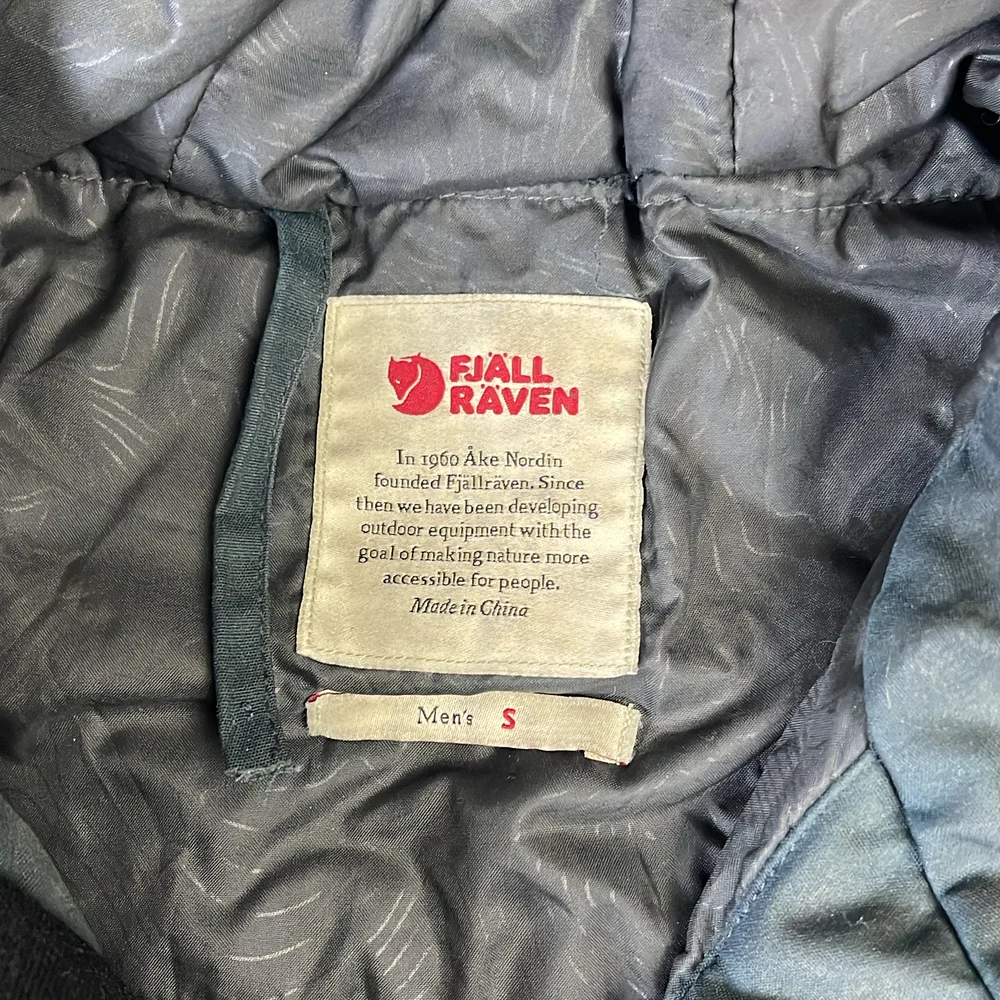 Fjallraven Barents Parka Men's Navy Blue G-1000 Jacket Size S Faux Fur Hood